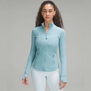 Lululemon define jacket size 6
